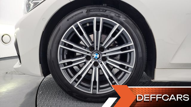 BMW 3-SERIES 320i M Sport купить на сайте DeffCars