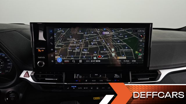Toyota SIENNA 2.5 Hybrid 2WD купить на сайте DeffCars