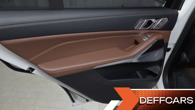 BMW X7 xDrive 40i Design Pure Excellence 7-Seater купить на сайте DeffCars