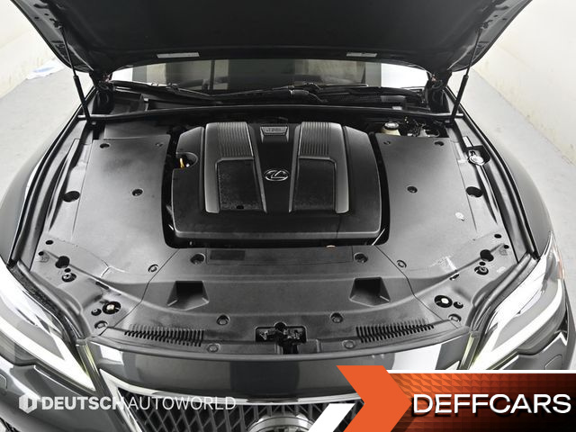Lexus LS 3.5 Luxury AWD купить на сайте DeffCars