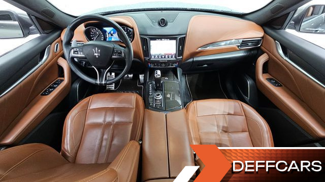 Maserati LEVANTE 3.0 AWD GranSport купить на сайте DeffCars