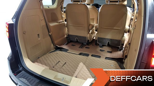 Kia CARNIVAL Gasoline 7-Seater Limousine President купить на сайте DeffCars
