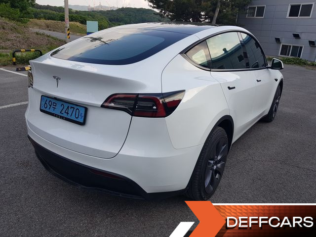 Tesla MODEL Y RWD купить на сайте DeffCars