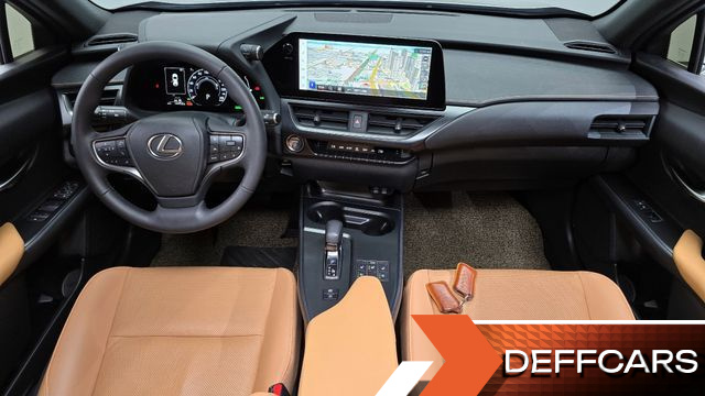 Lexus UX 2.0 2WD купить на сайте DeffCars