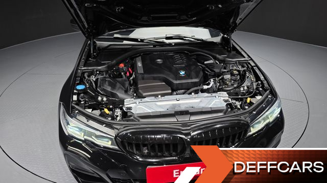 BMW 3-SERIES 320i M Sport купить на сайте DeffCars
