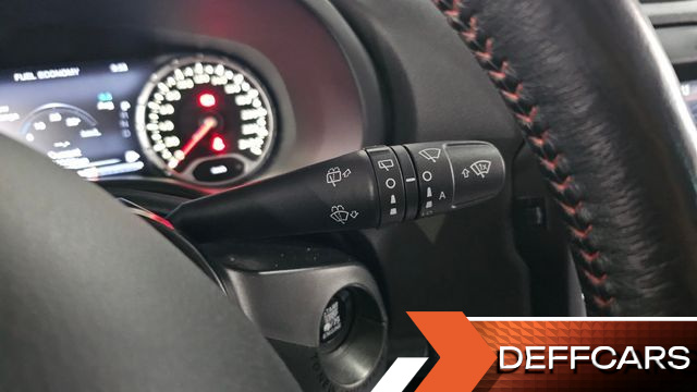 Jeep RENEGADE 2.0 Diesel Tailhawk AWD купить на сайте DeffCars