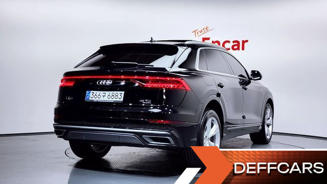 Audi Q8 45 TDI Quattro Premium купить на сайте DeffCars