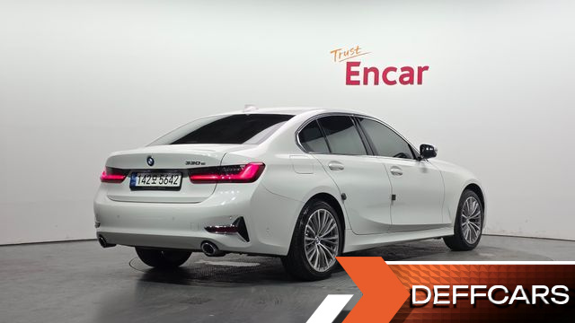 BMW 3-SERIES 330e Luxury купить на сайте DeffCars