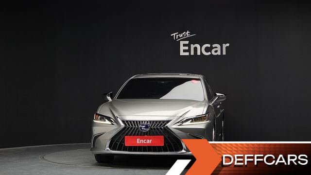 Lexus ES Luxury Plus купить на сайте DeffCars