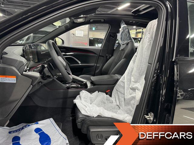 Audi Q5 40 TDI Quattro S Line Black Edition купить на сайте DeffCars