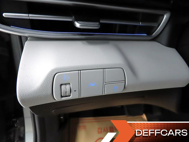 Hyundai AVANTE 1.6 Inspiration купить на сайте DeffCars
