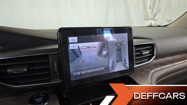 Ford EXPLORER 3.0 Platinum 4WD купить на сайте DeffCars