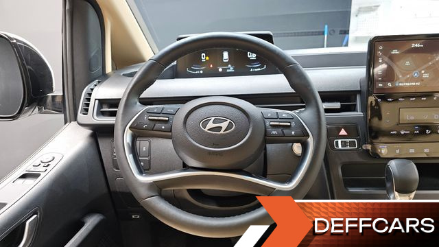 Hyundai STARIA Cargo 5-Seater Modern купить на сайте DeffCars