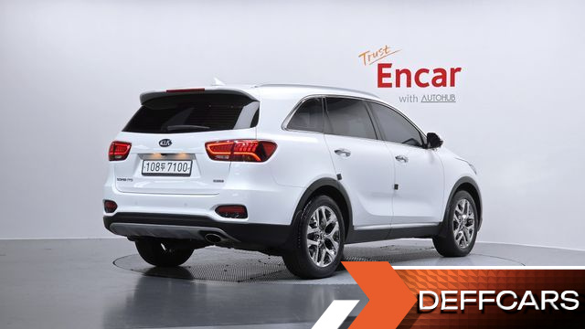 Kia SORENTO Gasoline 2.0 Turbo 2WD Master Special купить на сайте DeffCars