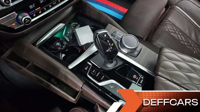 BMW 5-SERIES 523d M Sport купить на сайте DeffCars