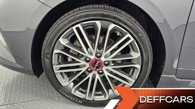 Kia K3 1.6 Turbo GT 5Door Signature купить на сайте DeffCars