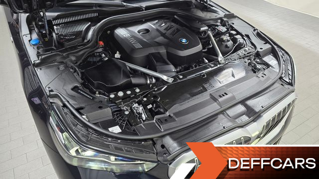 BMW 5-SERIES 530i xDrive M Sport купить на сайте DeffCars
