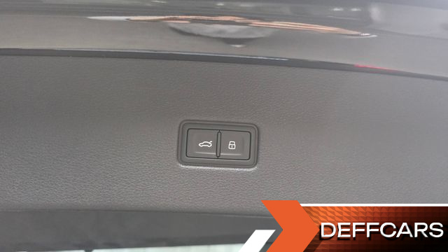 Audi Q8 55 TFSI Quattro Premium купить на сайте DeffCars