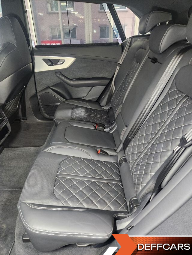 Audi Q8 55 TFSI Quattro Premium купить на сайте DeffCars