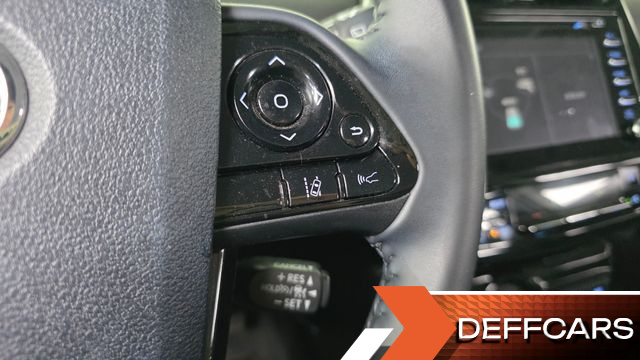 Toyota PRIUS 1.8 купить на сайте DeffCars