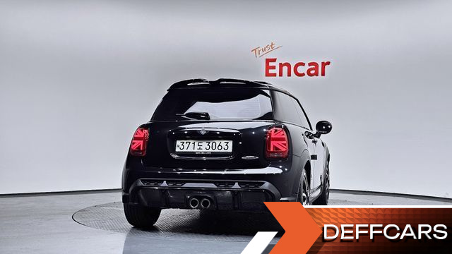 Mini COOPER JCW Pat Moss Edition 3rd купить на сайте DeffCars