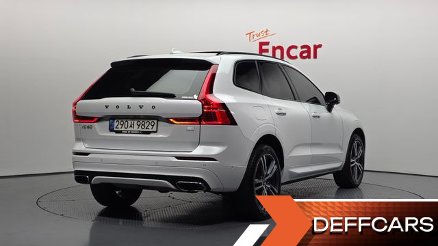 Volvo XC60 T8 R-Design купить на сайте DeffCars