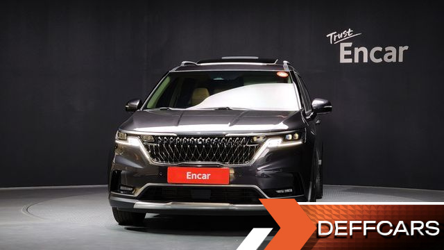 Kia CARNIVAL Gasoline 7-Seater Signature купить на сайте DeffCars