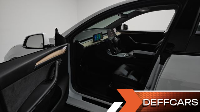 Tesla MODEL Y RWD купить на сайте DeffCars