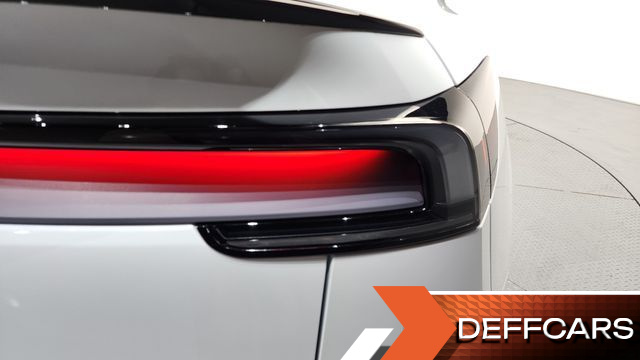 Tesla MODEL Y L Long Range AWD купить на сайте DeffCars