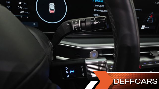 Hyundai GRANDEUR 3,5 Gasoline 4WD Calligraphy купить на сайте DeffCars