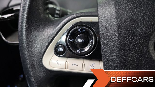 Toyota PRIUS 1.8 E купить на сайте DeffCars
