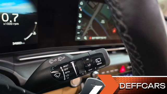 Kia CARNIVAL 7-Seater Signature купить на сайте DeffCars