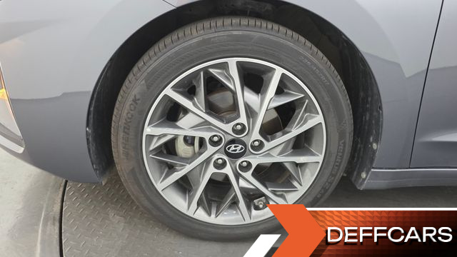 Hyundai AVANTE 1.6 Smart Choice купить на сайте DeffCars