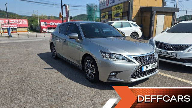 Lexus CT200H 1.8 Supreme ZWA10 купить на сайте DeffCars