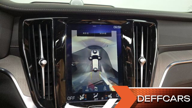 Volvo V60 T5 Pro AWD купить на сайте DeffCars