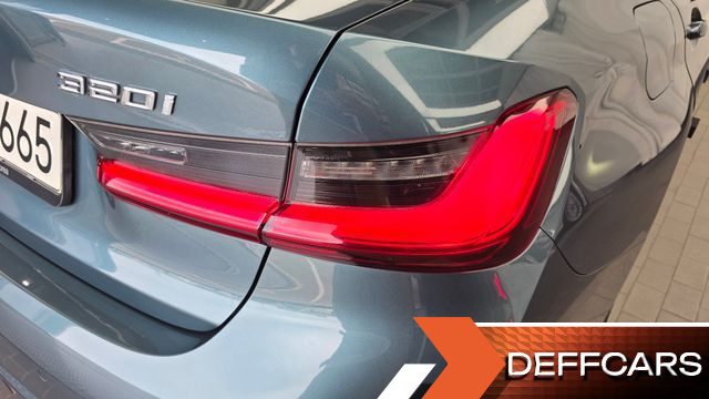 BMW 3-SERIES 320i Luxury купить на сайте DeffCars