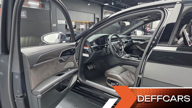 Audi S8 4.0 TFSI Quattro LWB купить на сайте DeffCars