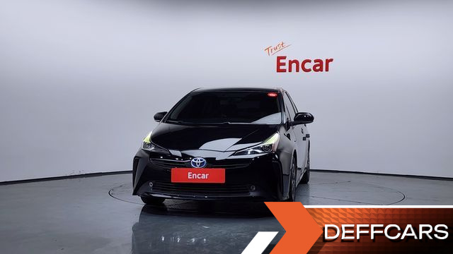 Toyota PRIUS 1.8 купить на сайте DeffCars