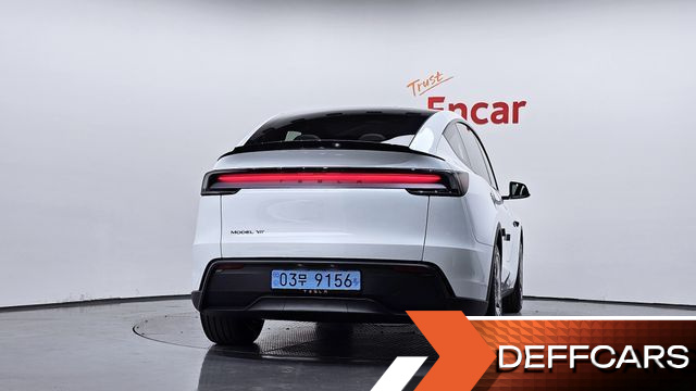 Tesla MODEL Y L Long Range AWD купить на сайте DeffCars