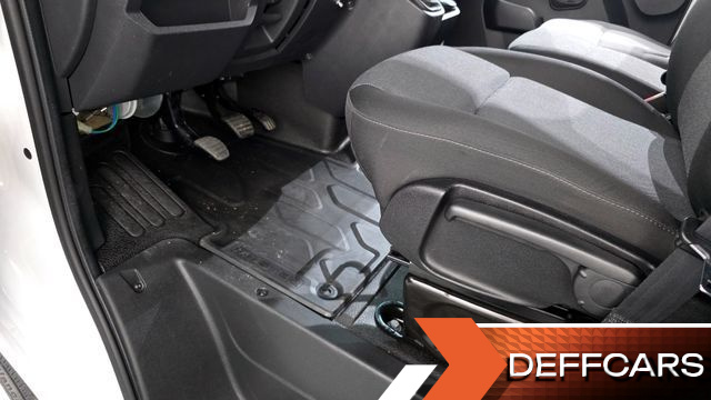 Renault-KoreaSamsung MASTER 2.3 15-Seater купить на сайте DeffCars