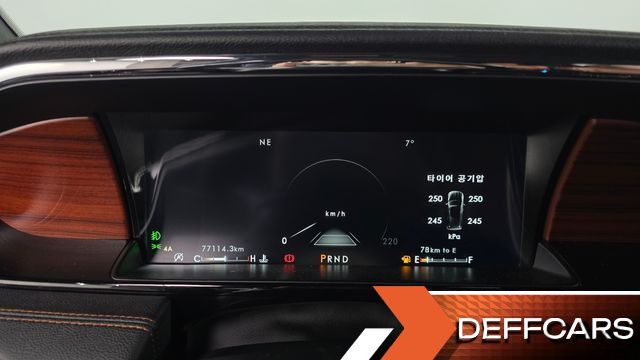 Lincoln NAVIGATOR 3.5L купить на сайте DeffCars
