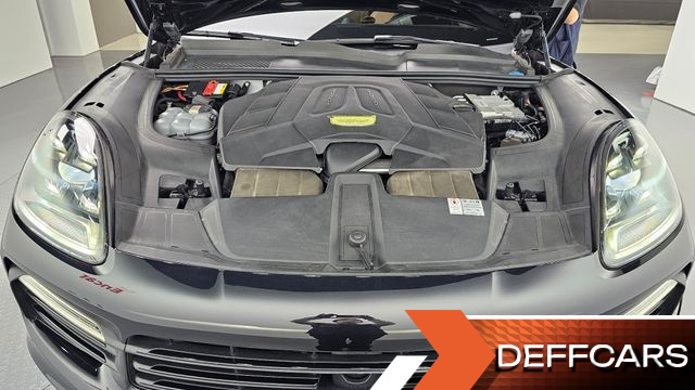 Porsche CAYENNE 3.0 купить на сайте DeffCars