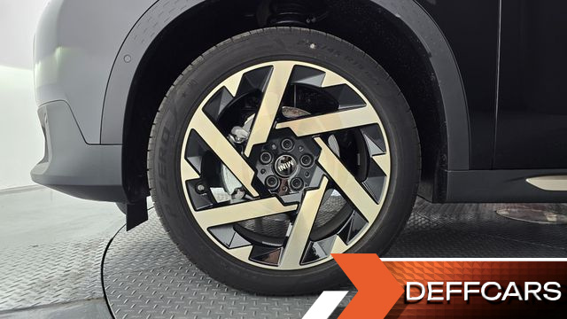 Mini COUNTRYMAN ALL4 Favoured купить на сайте DeffCars