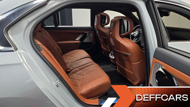 BMW 7-SERIES 740d xDrive M Sport купить на сайте DeffCars