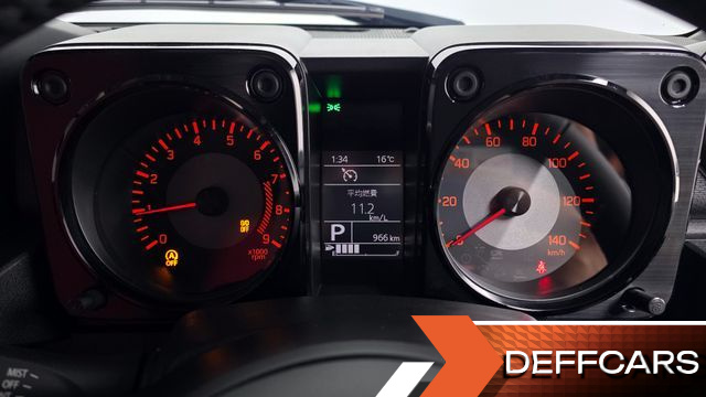 Suzuki JIMNY 0.6 купить на сайте DeffCars