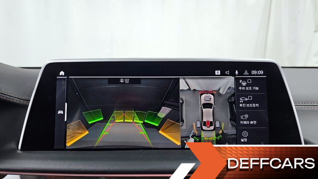 BMW 7-SERIES M760Li xDrive V12 Excellence купить на сайте DeffCars