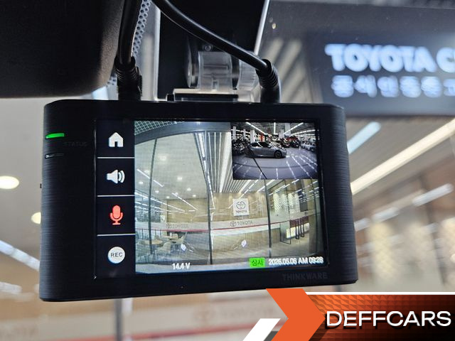 Toyota SIENNA 2.5 Hybrid AWD купить на сайте DeffCars