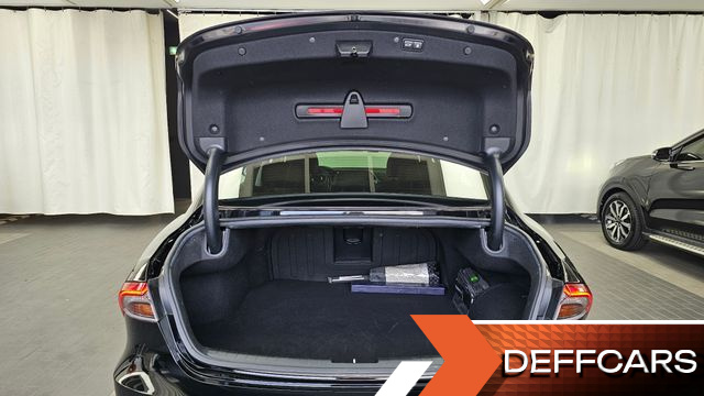 Hyundai GRANDEUR Le Blanc купить на сайте DeffCars