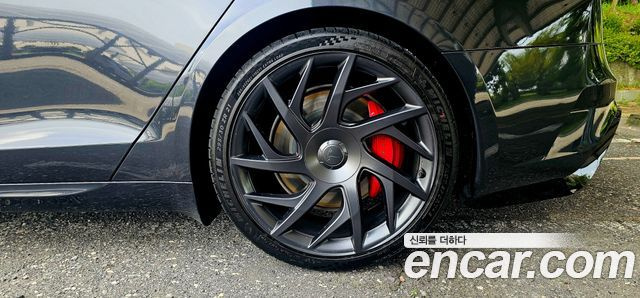 Tesla MODEL S Plaid купить на сайте DeffCars