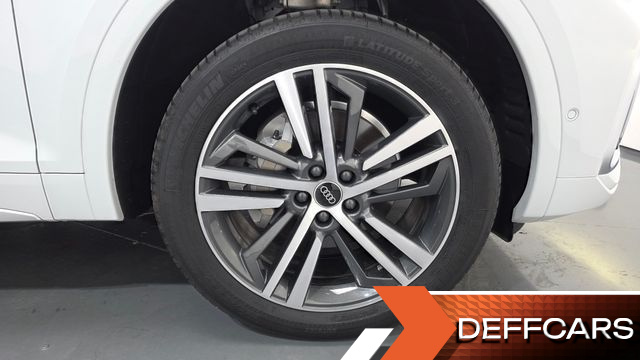 Audi Q5 45 TFSI Quattro Premium купить на сайте DeffCars